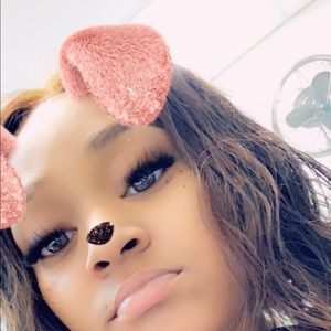 Meet your Posher, Charisma